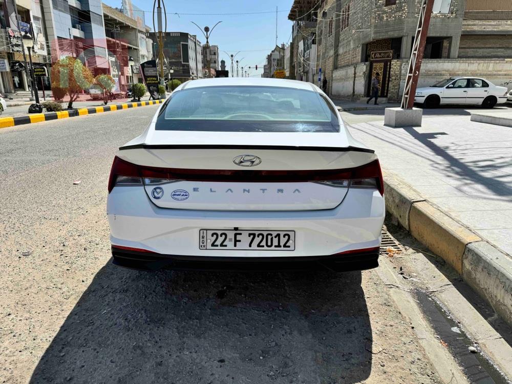 هیوندای ئەلەنترا
